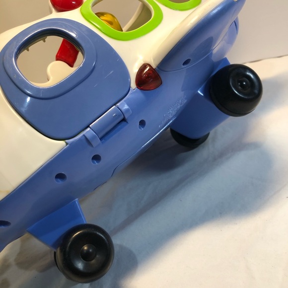 Fisher Price Little People Jet makes sounds Tested with 3 figures - Picture 10 of 12